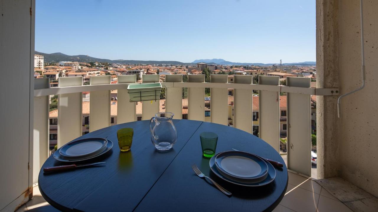 올비아 Welcomely - Alle Porte Della Costa Smeralda 아파트 외부 사진